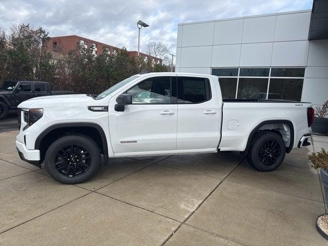 new 2025 GMC Sierra 1500 car, priced at $46,240