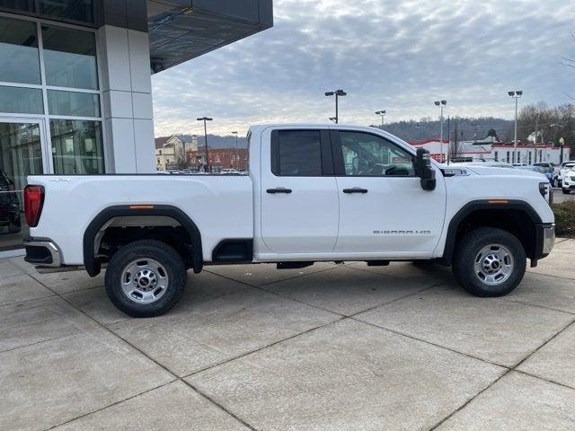 new 2025 GMC Sierra 2500 car, priced at $50,557