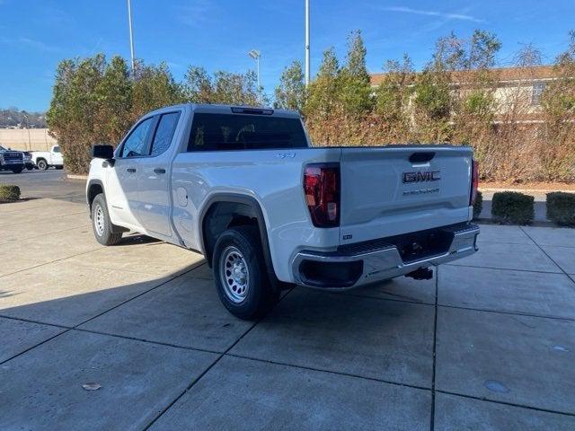 new 2025 GMC Sierra 1500 car, priced at $43,645