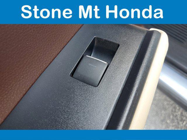used 2021 Toyota Highlander car, priced at $32,770
