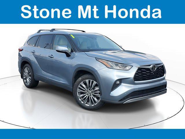 used 2021 Toyota Highlander car, priced at $32,770