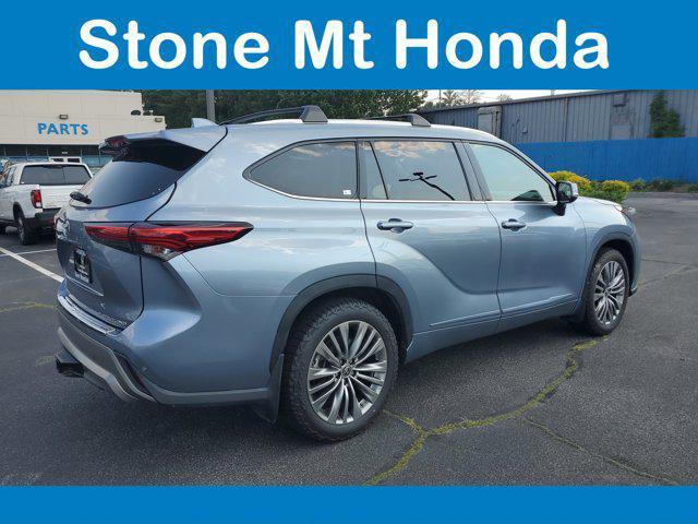 used 2021 Toyota Highlander car, priced at $35,978