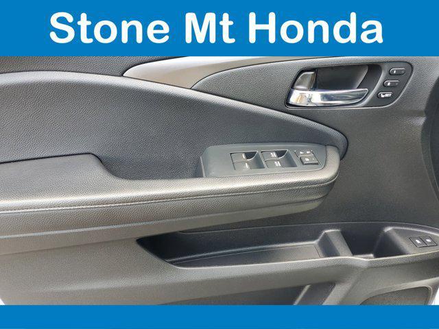 used 2022 Honda Pilot car, priced at $32,747