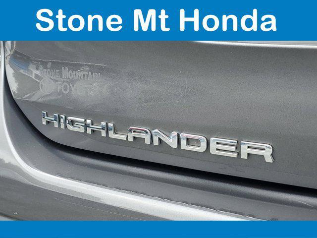 used 2024 Toyota Highlander car, priced at $38,904