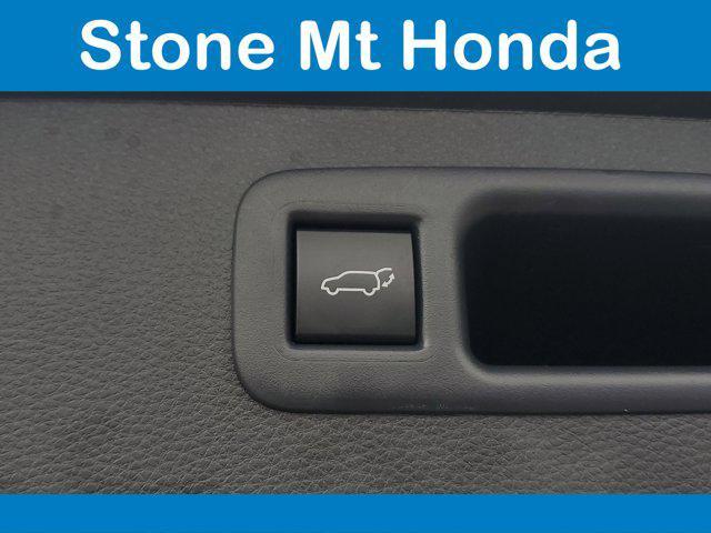 used 2024 Toyota Highlander car, priced at $38,904
