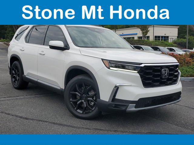 new 2025 Honda Pilot car, priced at $49,166