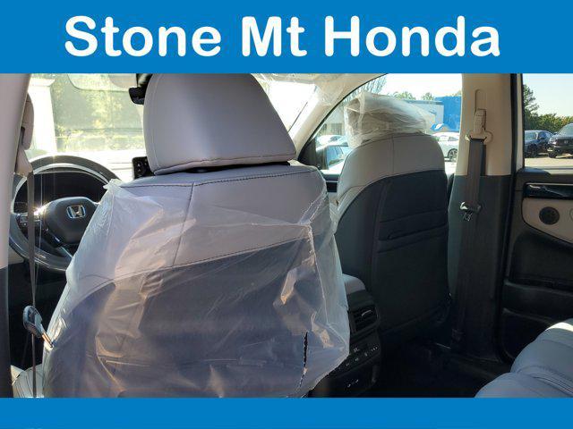 new 2025 Honda Pilot car, priced at $43,272