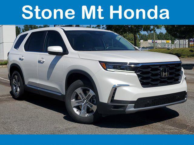 new 2025 Honda Pilot car, priced at $43,272