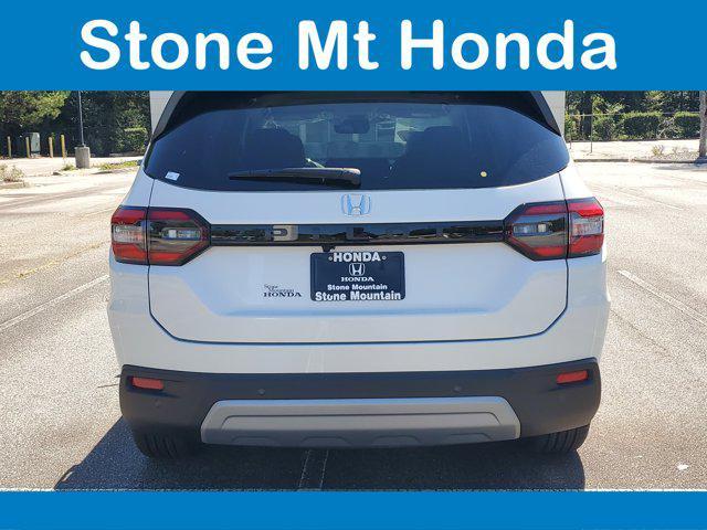 new 2025 Honda Pilot car, priced at $43,272