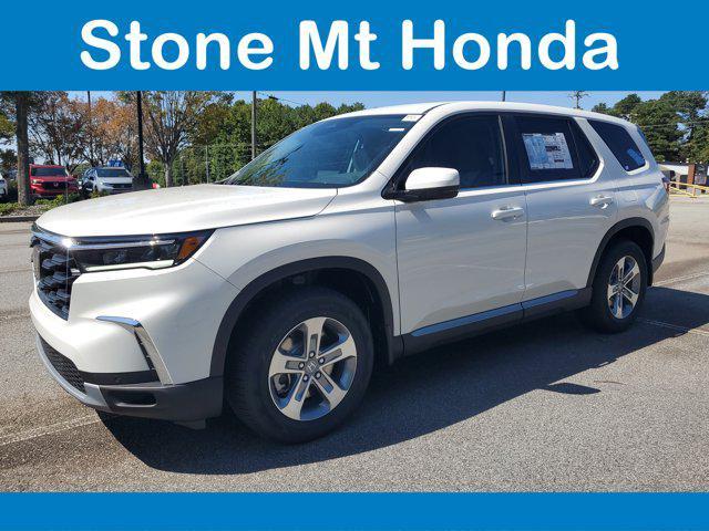 new 2025 Honda Pilot car, priced at $43,272