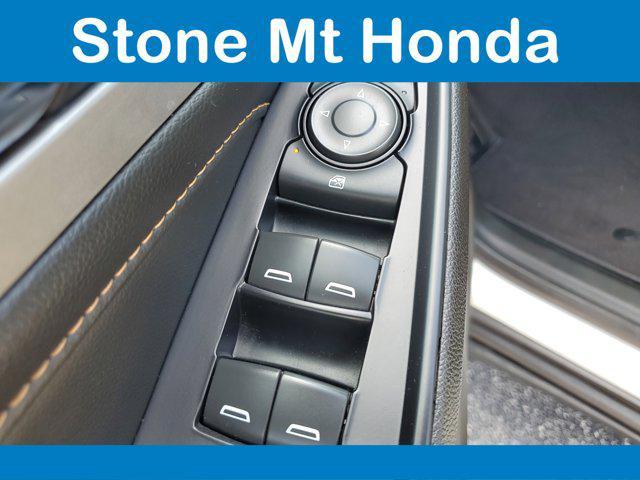 used 2021 Chevrolet Traverse car, priced at $21,014