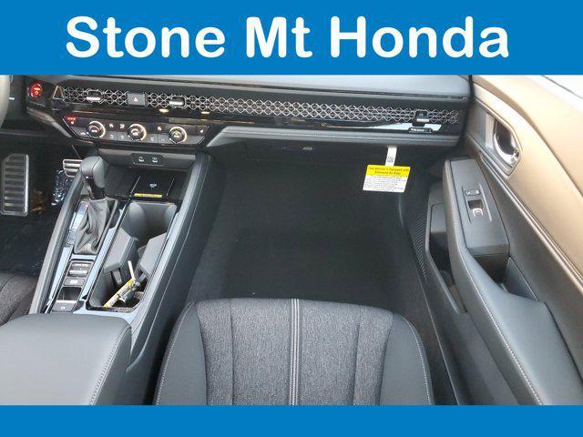 new 2025 Honda Accord Hybrid car, priced at $35,205