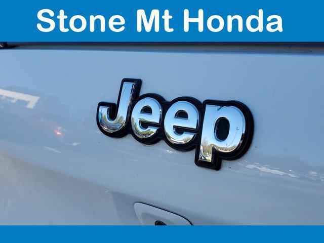 used 2017 Jeep Cherokee car, priced at $5,499