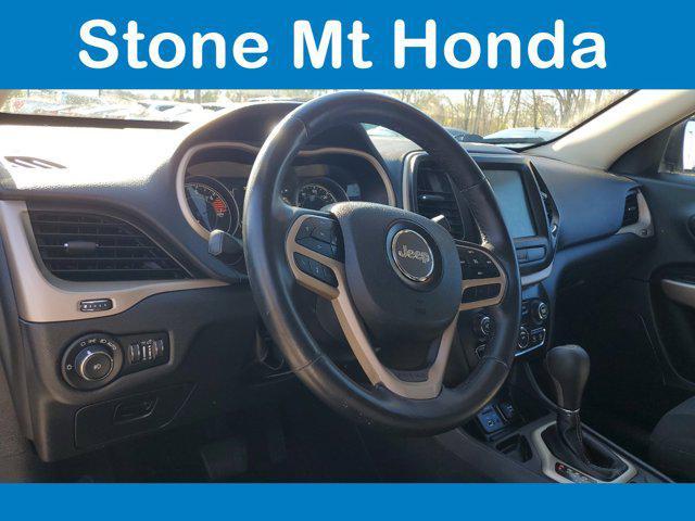 used 2017 Jeep Cherokee car, priced at $5,499