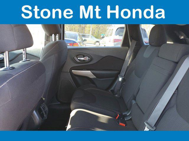 used 2017 Jeep Cherokee car, priced at $5,499