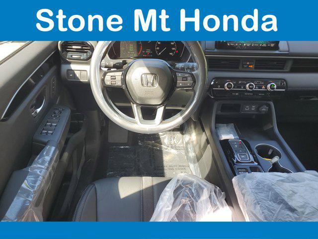 new 2025 Honda Pilot car, priced at $44,950
