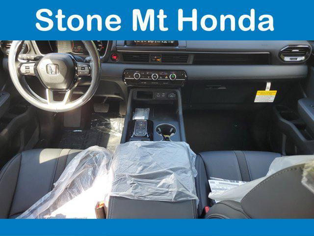 new 2025 Honda Pilot car, priced at $44,950