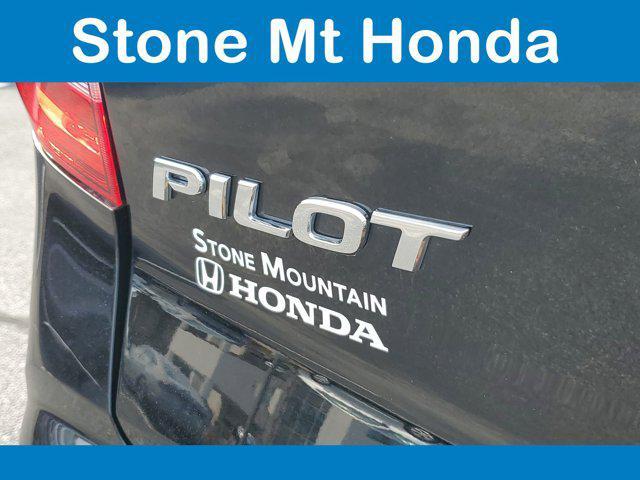 used 2022 Honda Pilot car, priced at $34,999