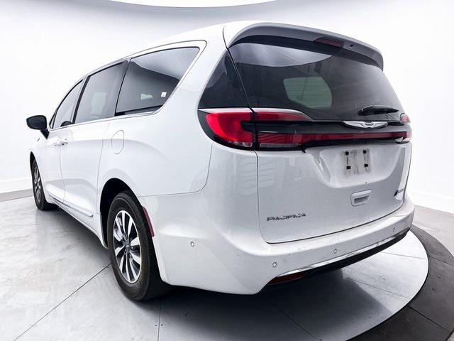 used 2023 Chrysler Pacifica Hybrid car, priced at $32,993