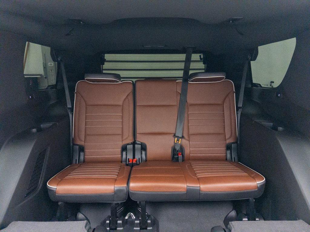 used 2024 GMC Yukon car, priced at $84,991