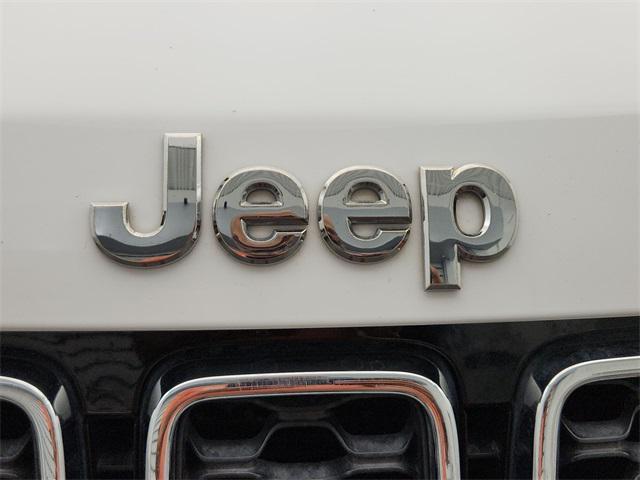 used 2020 Jeep Grand Cherokee car, priced at $20,000