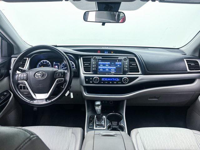 used 2017 Toyota Highlander car, priced at $19,991