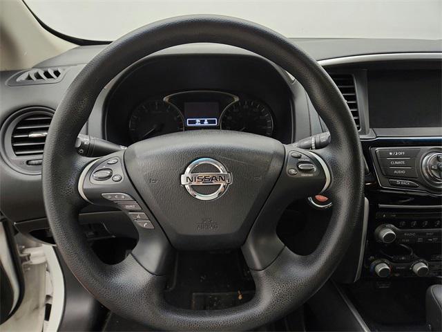 used 2020 Nissan Pathfinder car, priced at $17,494