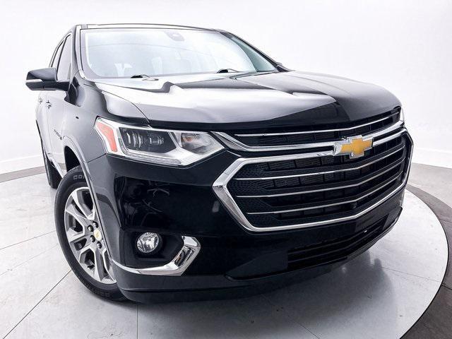 used 2021 Chevrolet Traverse car, priced at $31,992