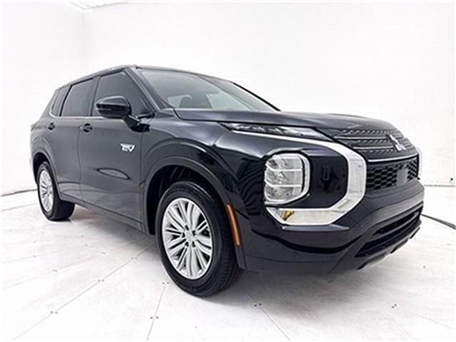 new 2025 Mitsubishi Outlander PHEV car, priced at $36,895