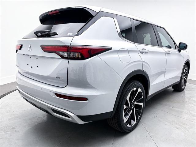 new 2024 Mitsubishi Outlander car, priced at $33,048