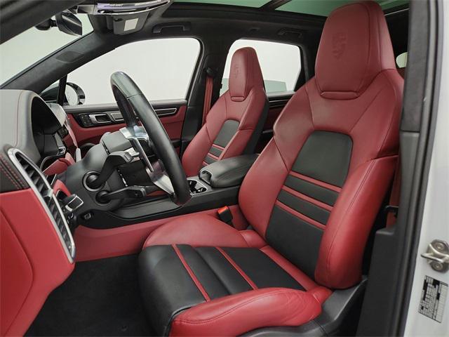 used 2022 Porsche Cayenne car, priced at $77,998