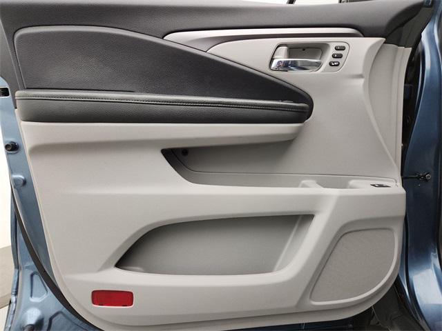 used 2021 Honda Pilot car, priced at $27,294