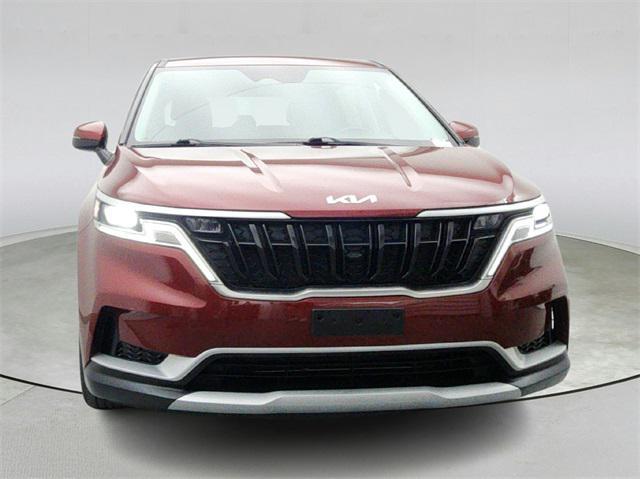 used 2023 Kia Carnival car, priced at $34,991
