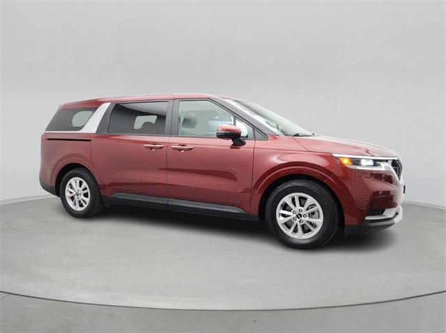 used 2023 Kia Carnival car, priced at $34,991
