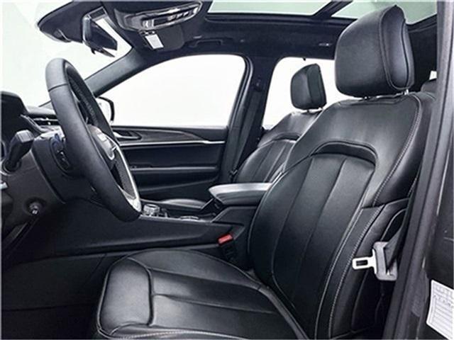 used 2024 Jeep Grand Cherokee L car, priced at $33,996