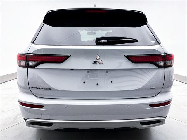 new 2024 Mitsubishi Outlander car, priced at $32,367