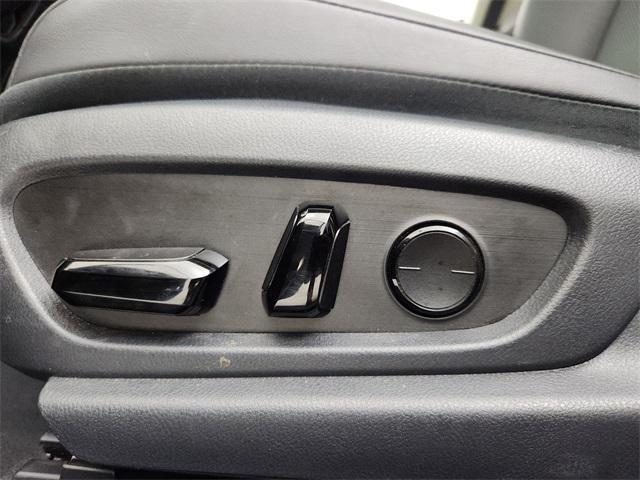 used 2024 Lexus ES 300h car, priced at $39,990