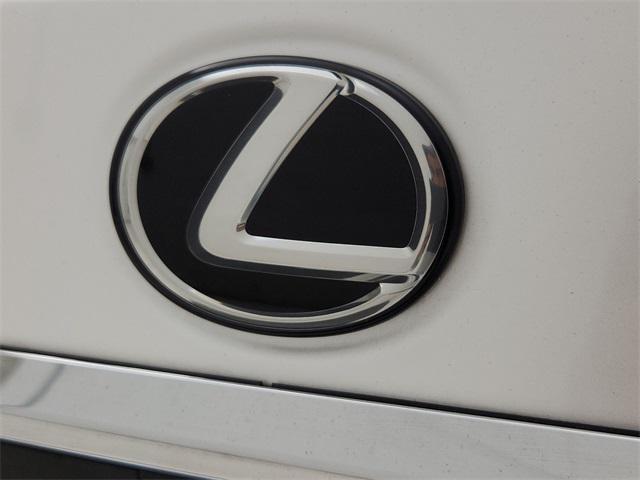 used 2019 Lexus ES 350 car, priced at $29,492