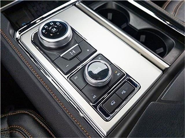 used 2023 Ford Expedition car, priced at $61,394