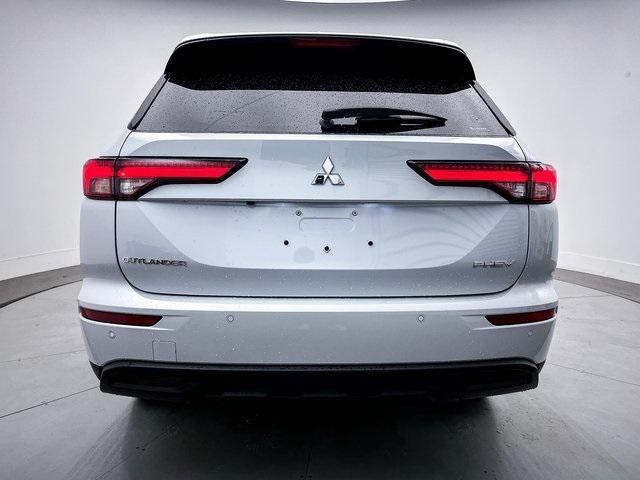 new 2025 Mitsubishi Outlander PHEV car, priced at $37,685