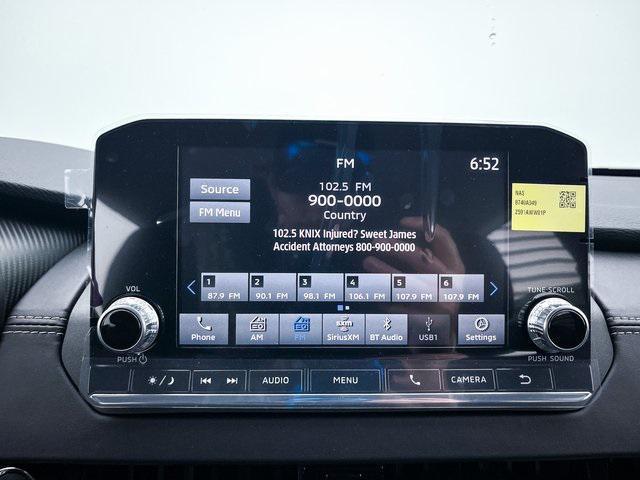 new 2025 Mitsubishi Outlander PHEV car, priced at $37,685