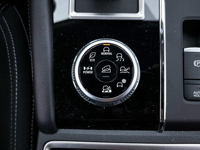 new 2025 Mitsubishi Outlander PHEV car, priced at $37,685