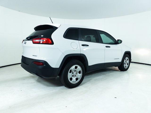 used 2016 Jeep Cherokee car, priced at $10,994