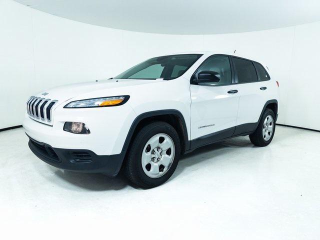 used 2016 Jeep Cherokee car, priced at $10,994