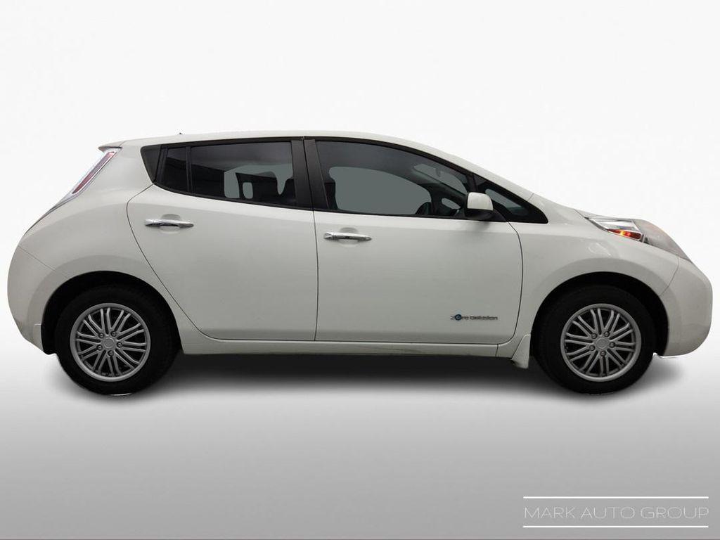 used 2014 Nissan Leaf car, priced at $2,980