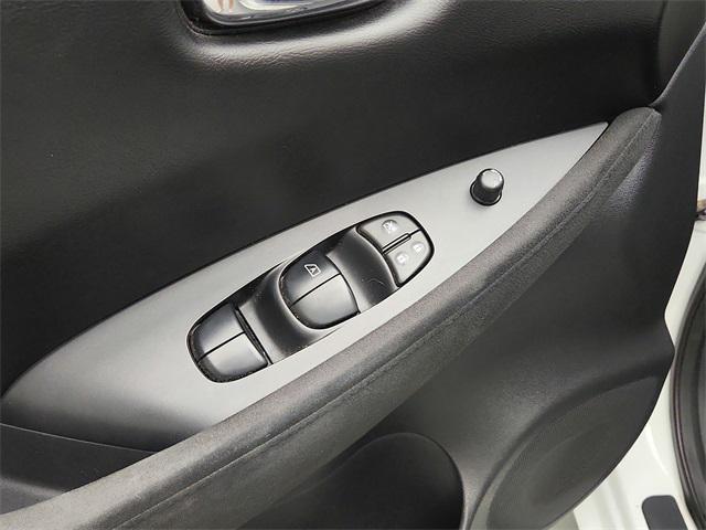 used 2014 Nissan Leaf car, priced at $5,791