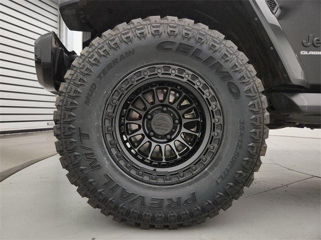 used 2023 Jeep Gladiator car, priced at $35,999