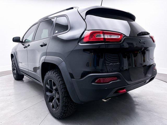 used 2018 Jeep Cherokee car, priced at $16,996