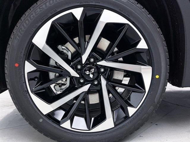 new 2024 Mitsubishi Outlander PHEV car, priced at $41,673