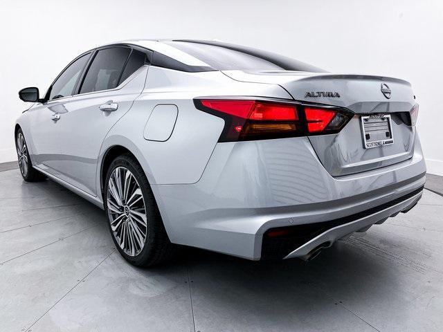 used 2023 Nissan Altima car, priced at $19,794